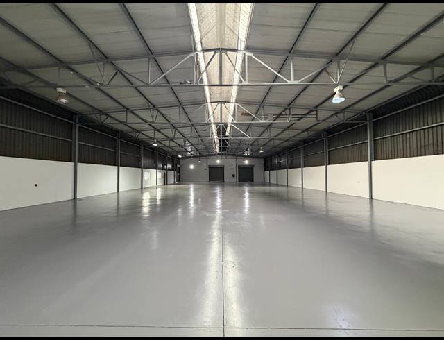 1,341M² WAREHOUSE TO LET IN HALFWAY HOUSE